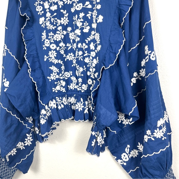 FARM Rio Blue and White Floral Embroidered Ruffled Blouse Top Medium - Picture 5 of 9
